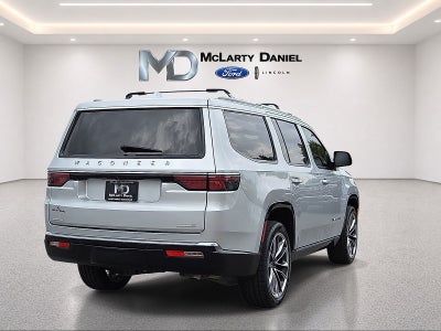 2022 Jeep Wagoneer Series III