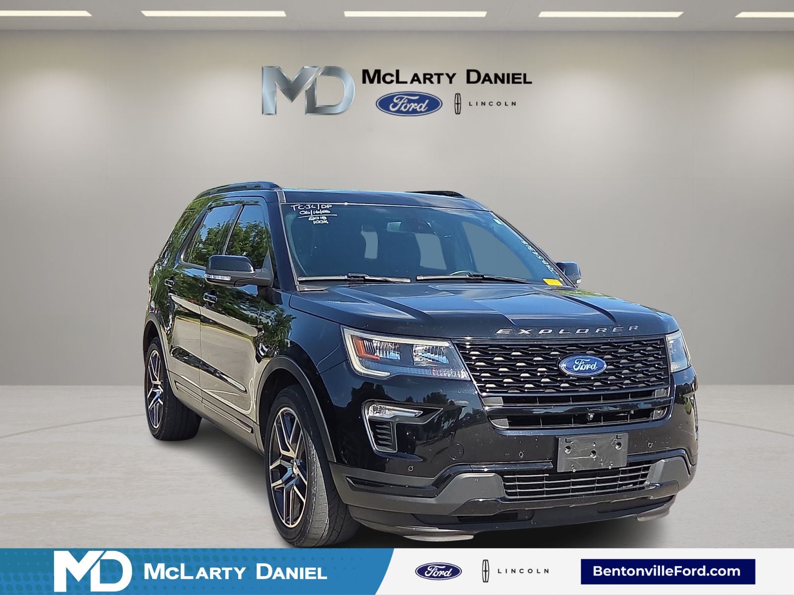 2018 Ford Explorer Sport