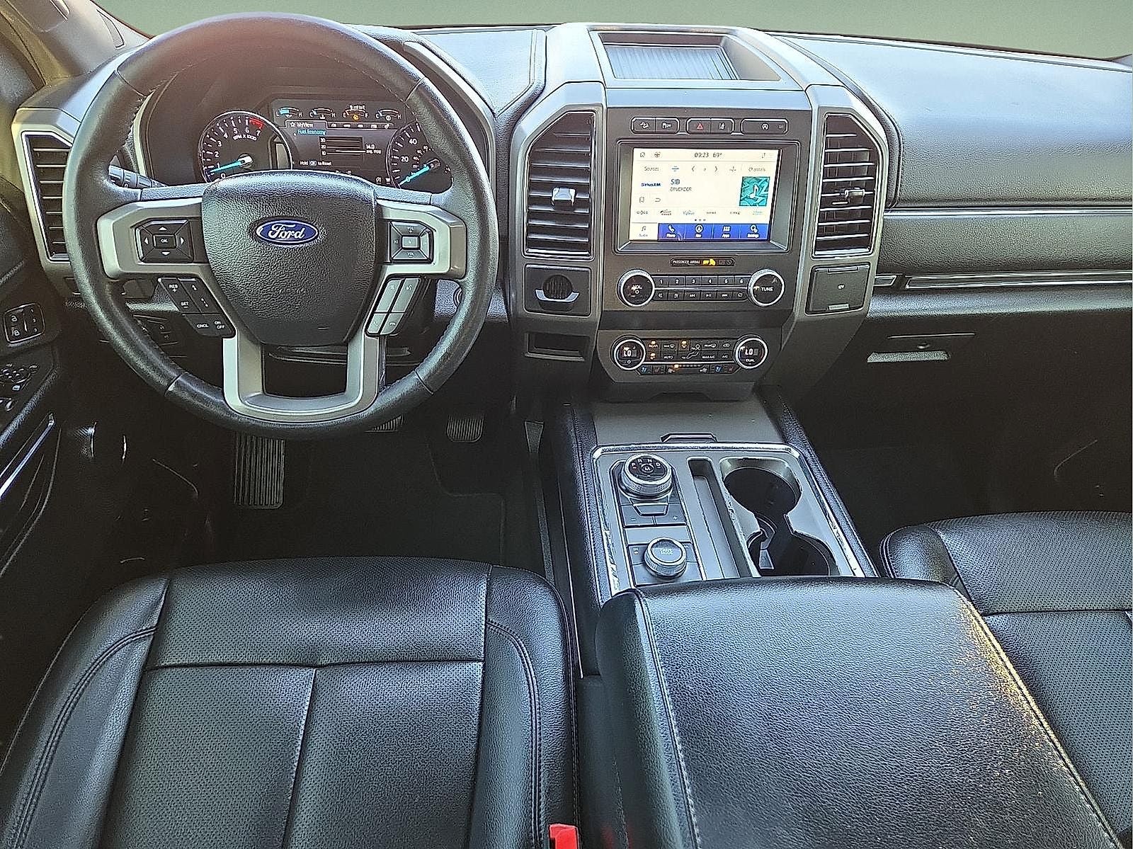 2021 Ford Expedition Max XLT