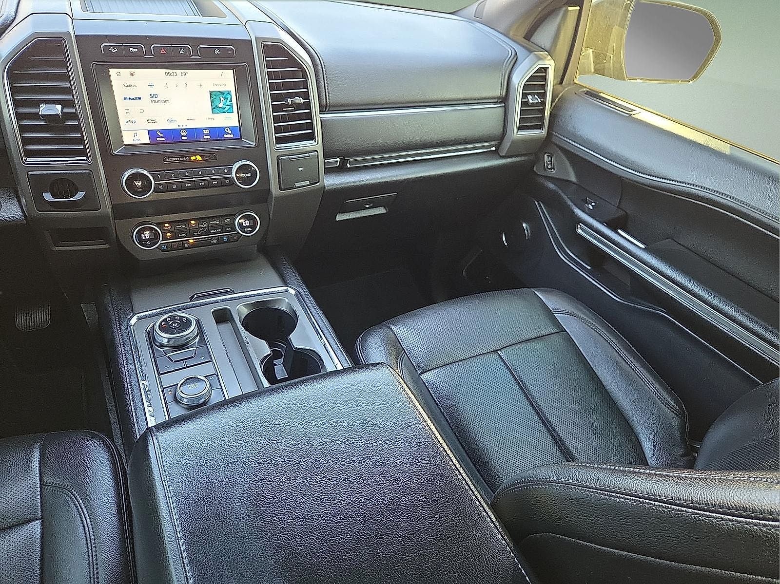 2021 Ford Expedition Max XLT