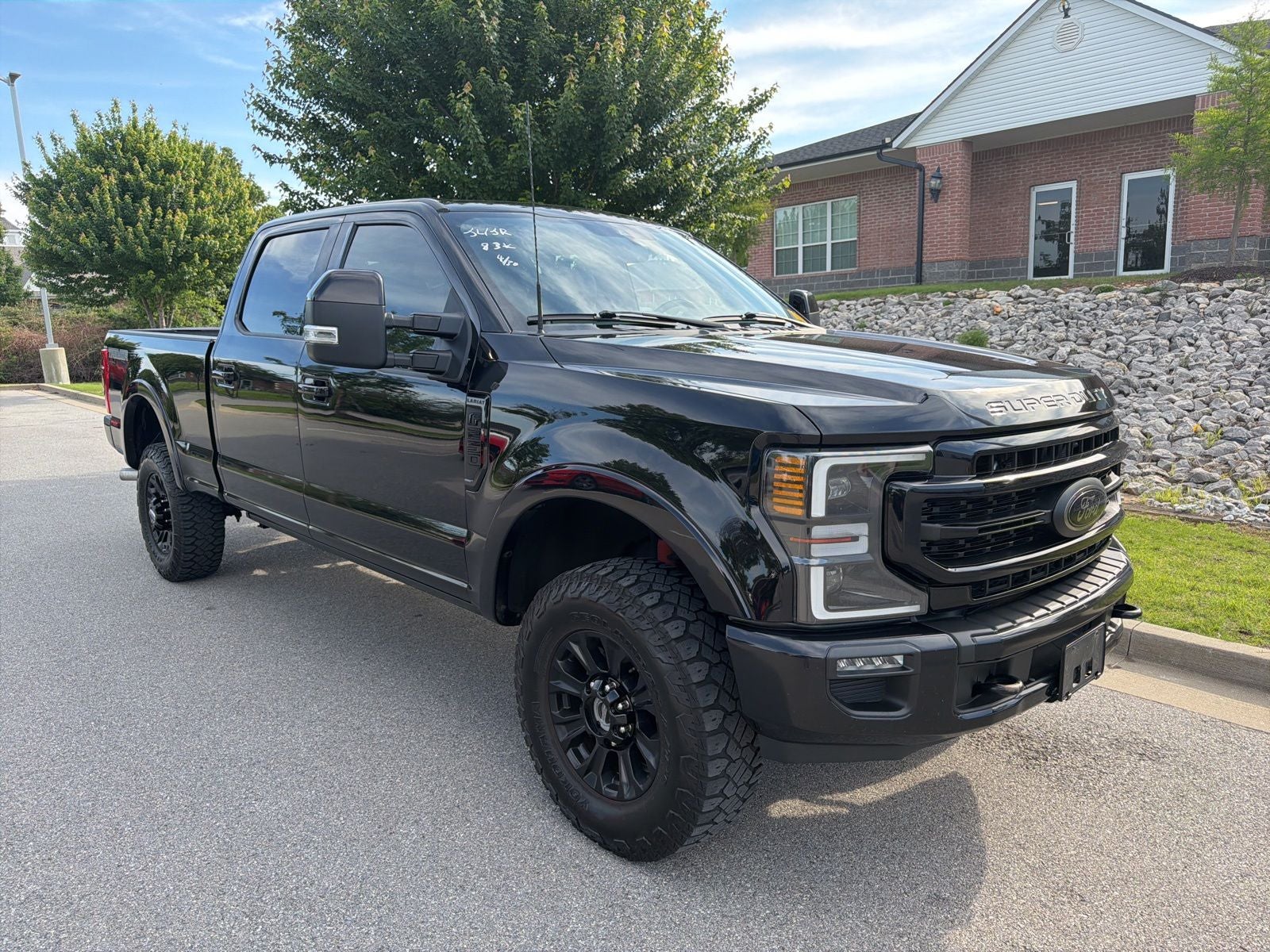 2022 Ford F-250SD Lariat