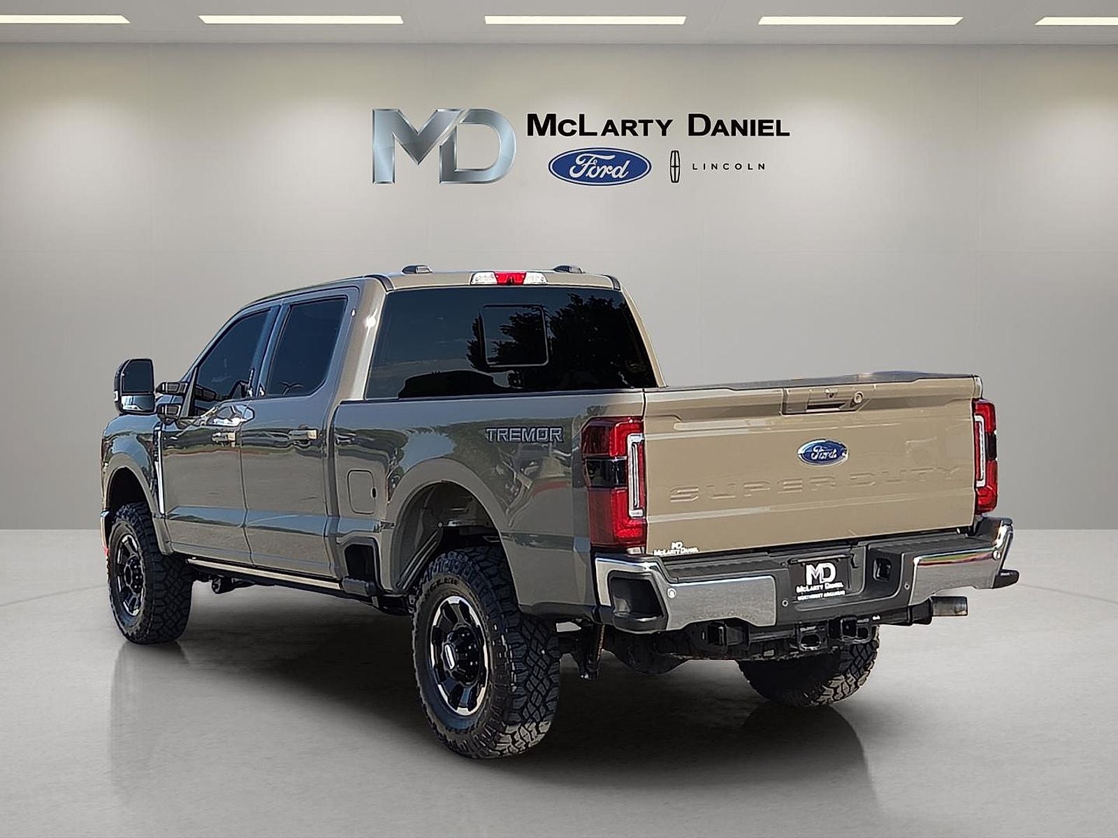 2026 Ford F-250SD Lariat Tremor
