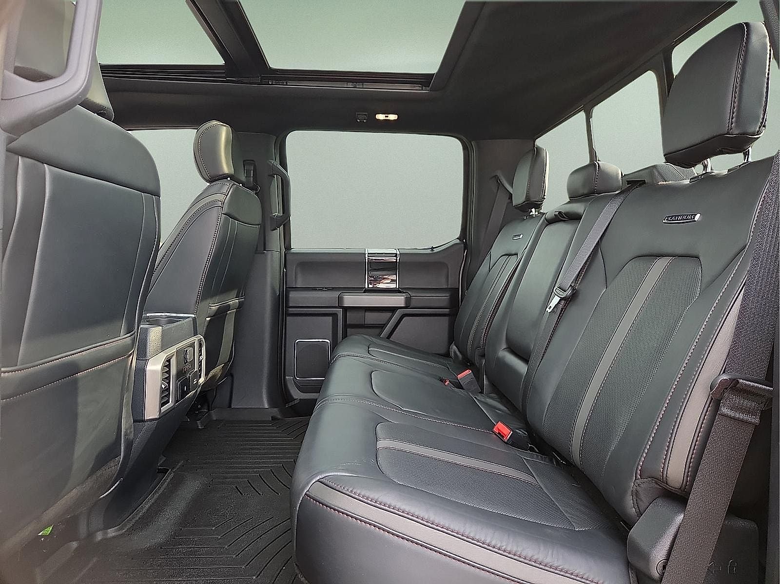 2022 Ford F-250SD Platinum
