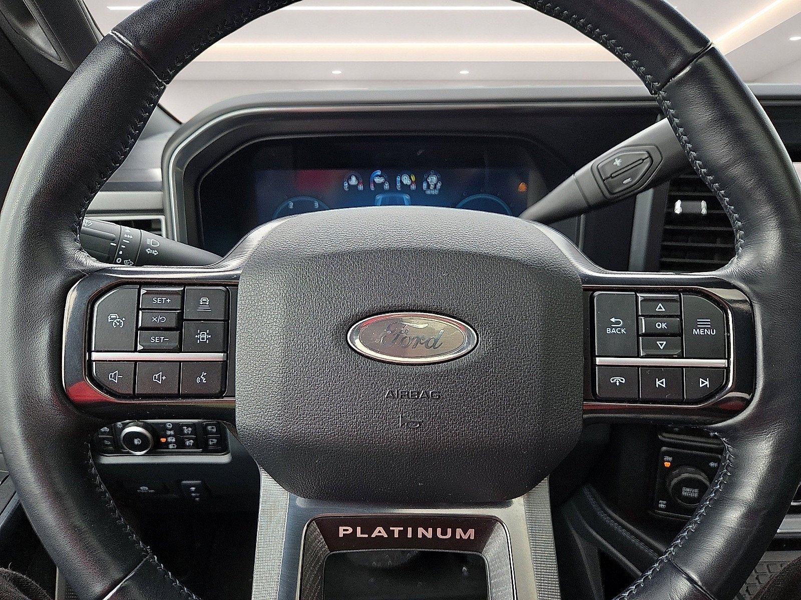 2025 Ford F-250SD Platinum