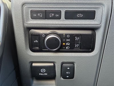 2023 Ford F-150 Lightning XLT