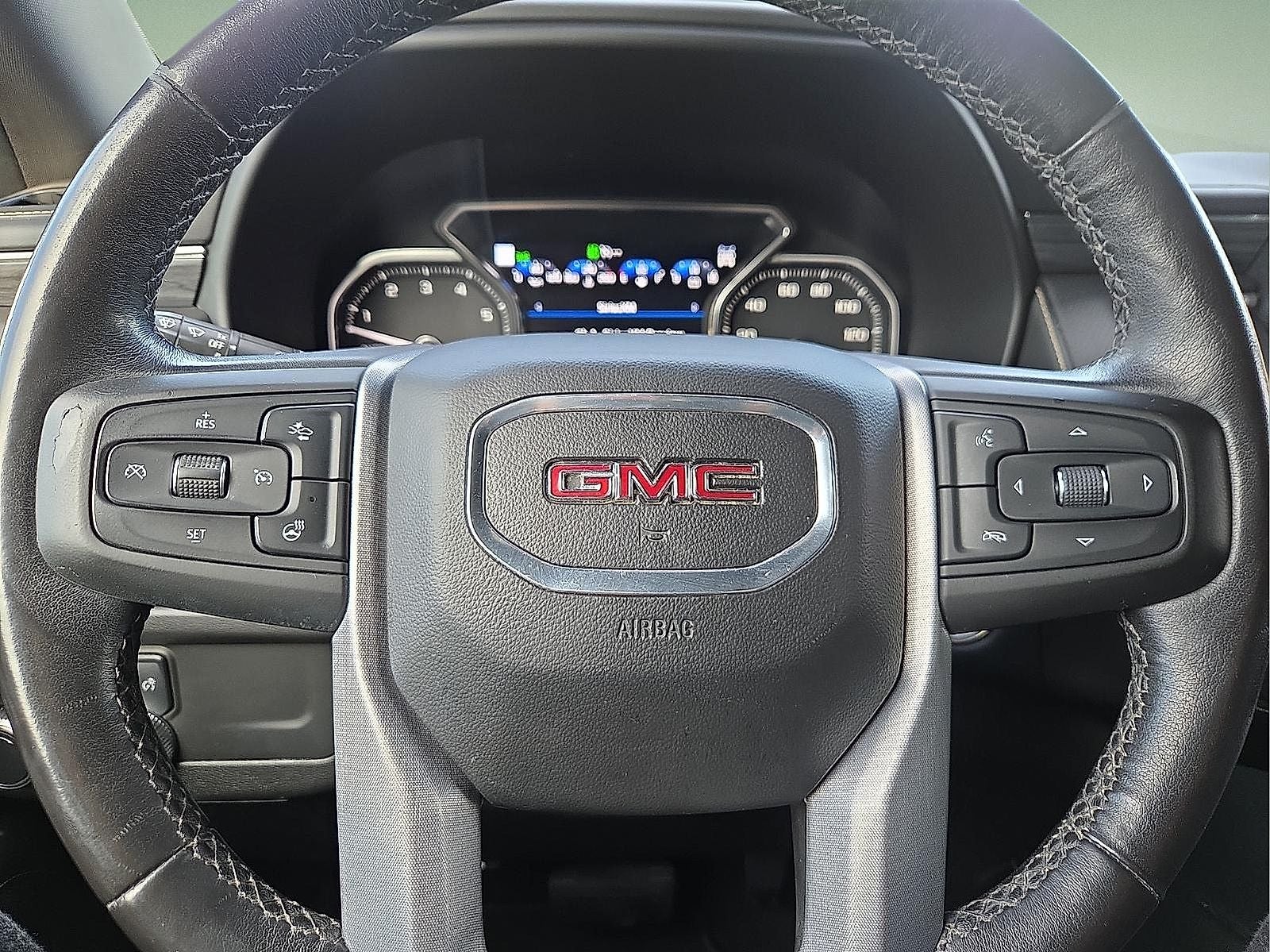 2021 GMC Yukon XL SLT