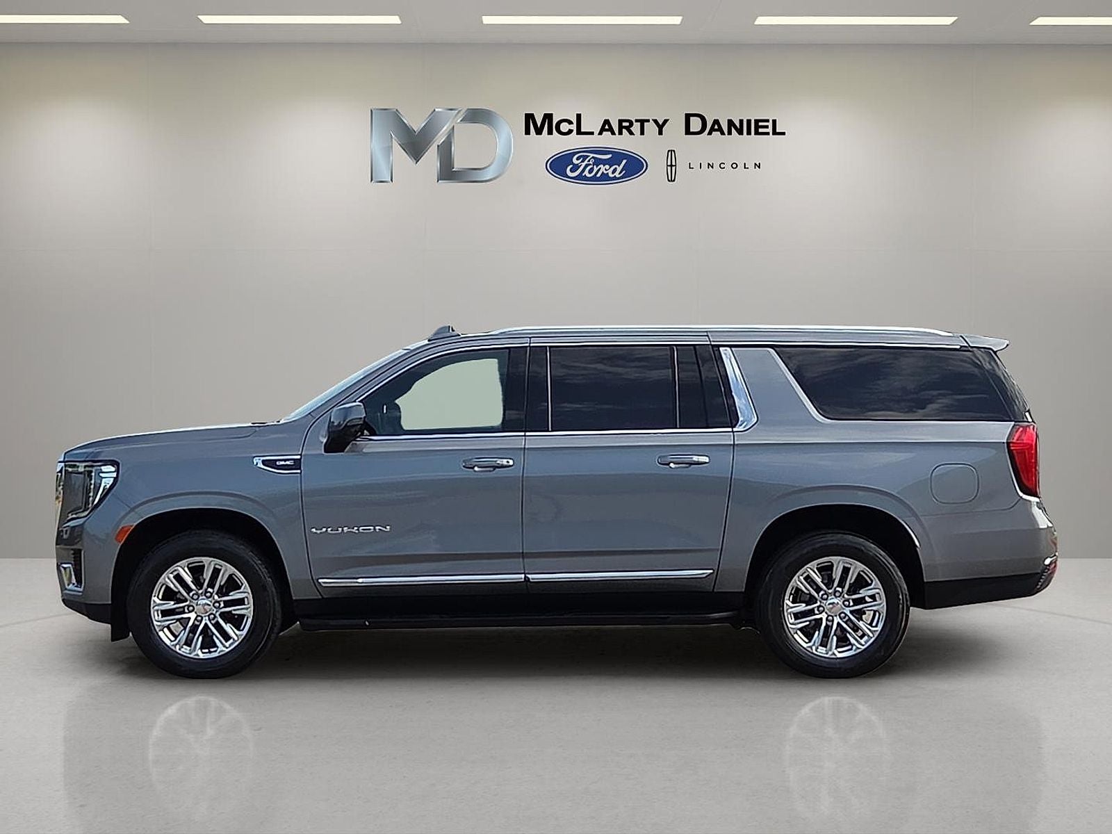 2021 GMC Yukon XL SLT