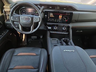 2025 GMC Sierra 2500HD AT4
