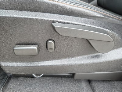 2022 GMC Canyon AT4 w/Leather