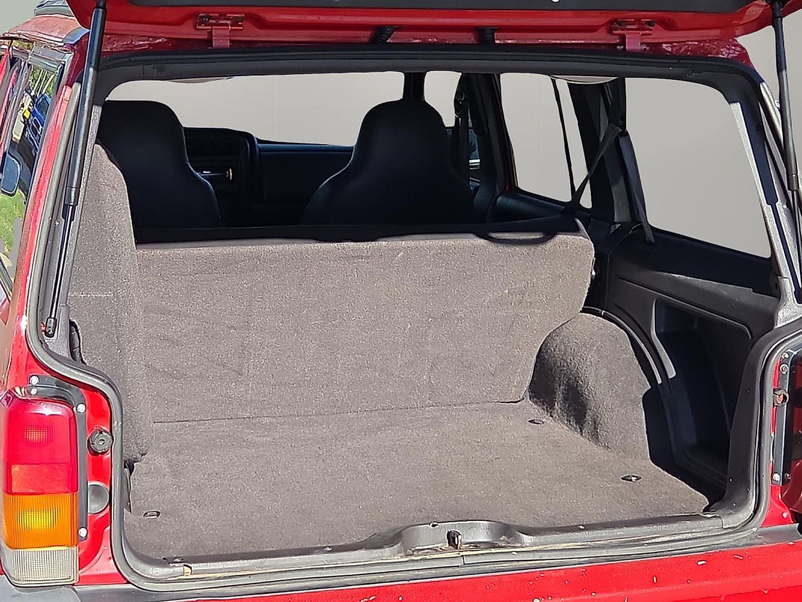 2001 Jeep Cherokee Sport