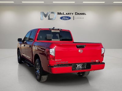 2024 Nissan Titan SV
