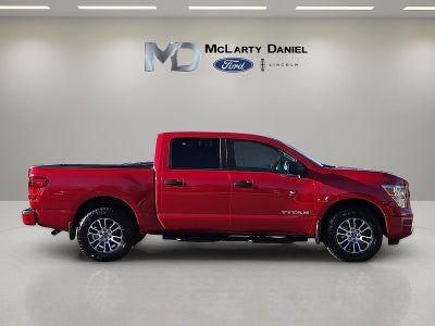 2024 Nissan Titan SV