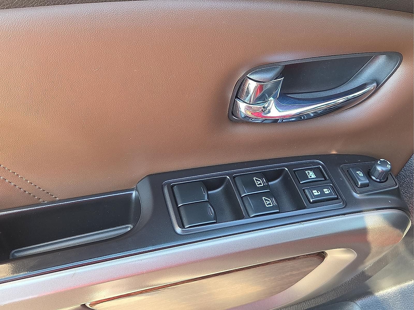 2020 Nissan Titan Platinum Reserve