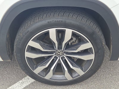 2022 Volkswagen Atlas Cross Sport 3.6L V6 SEL Premium R-Line