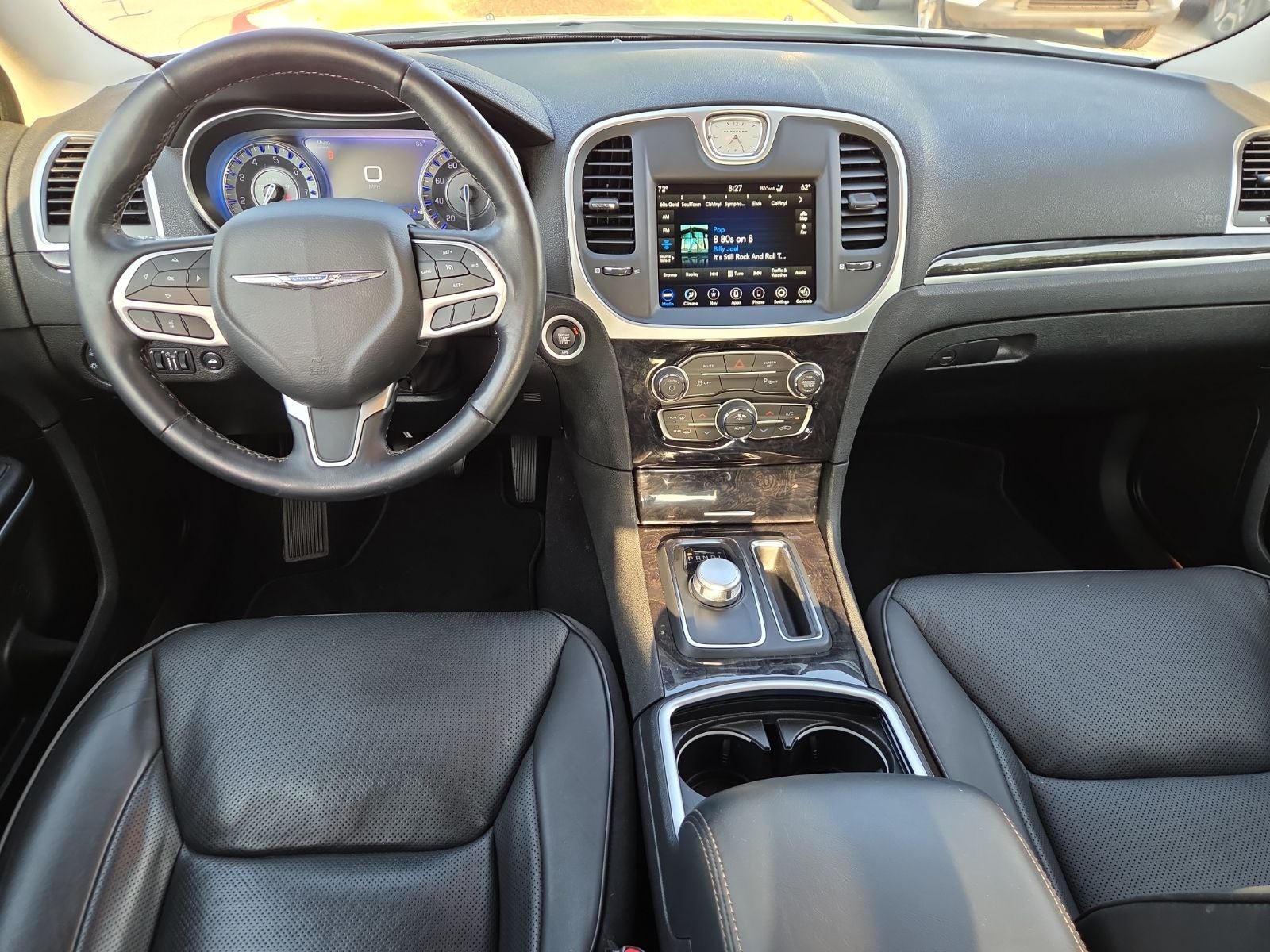 2022 Chrysler 300 Touring