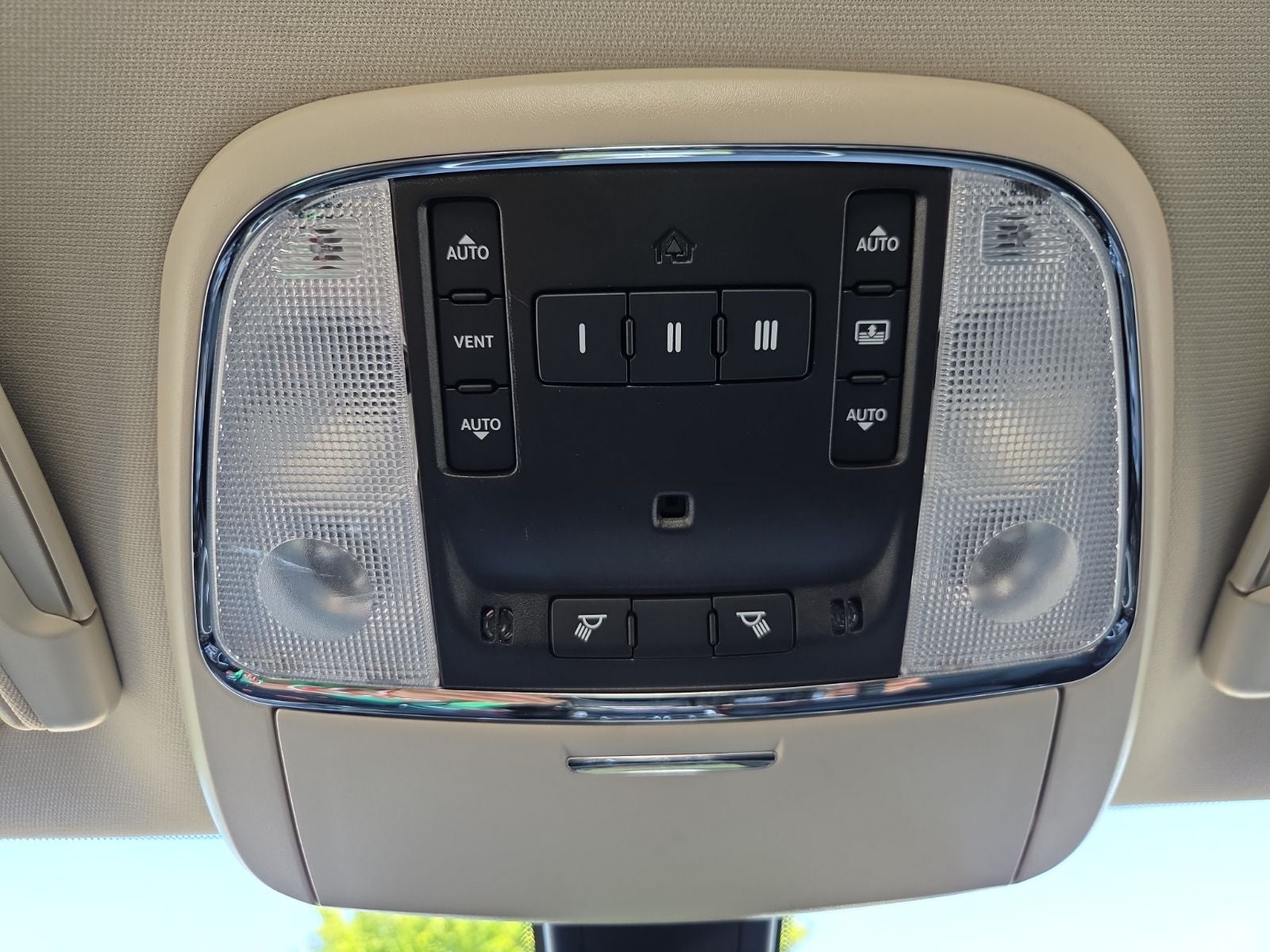 2022 Chrysler 300 Touring