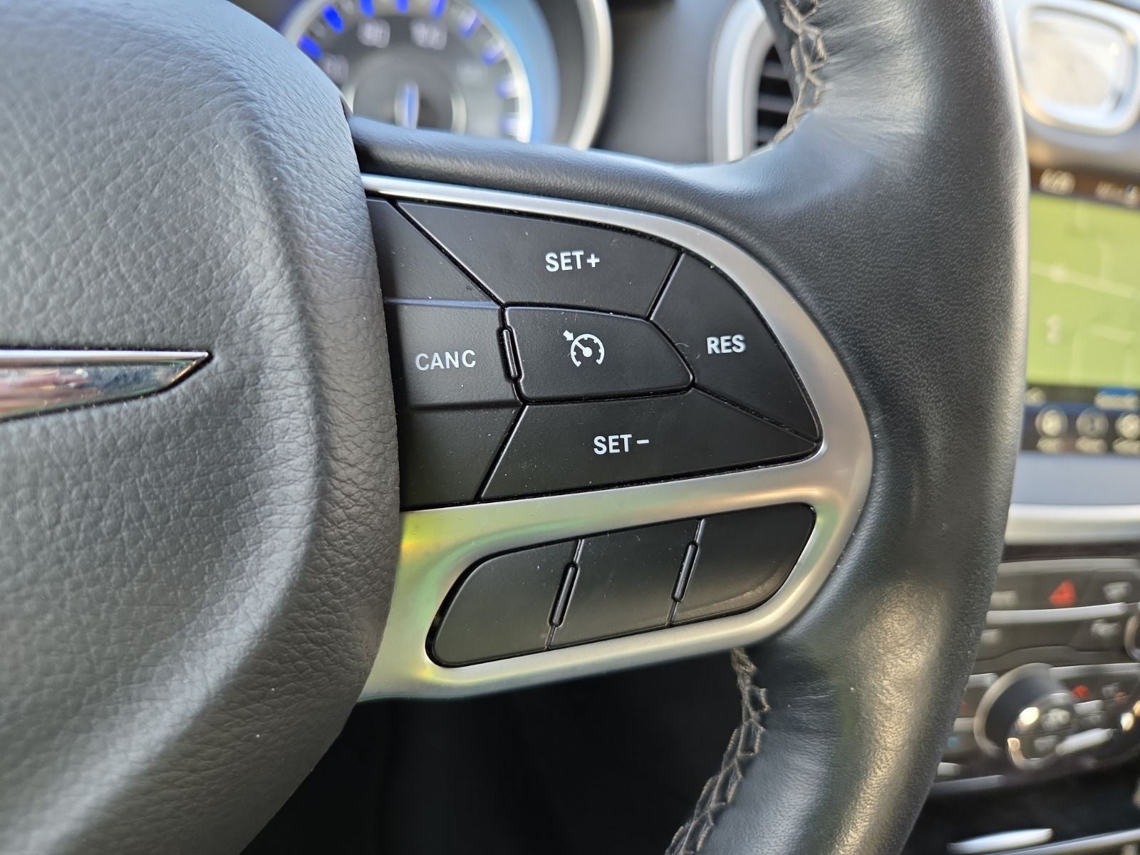 2022 Chrysler 300 Touring