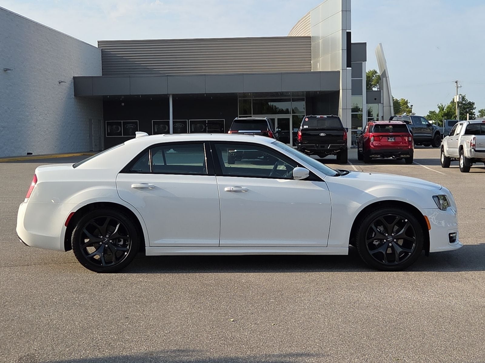 2022 Chrysler 300 Touring