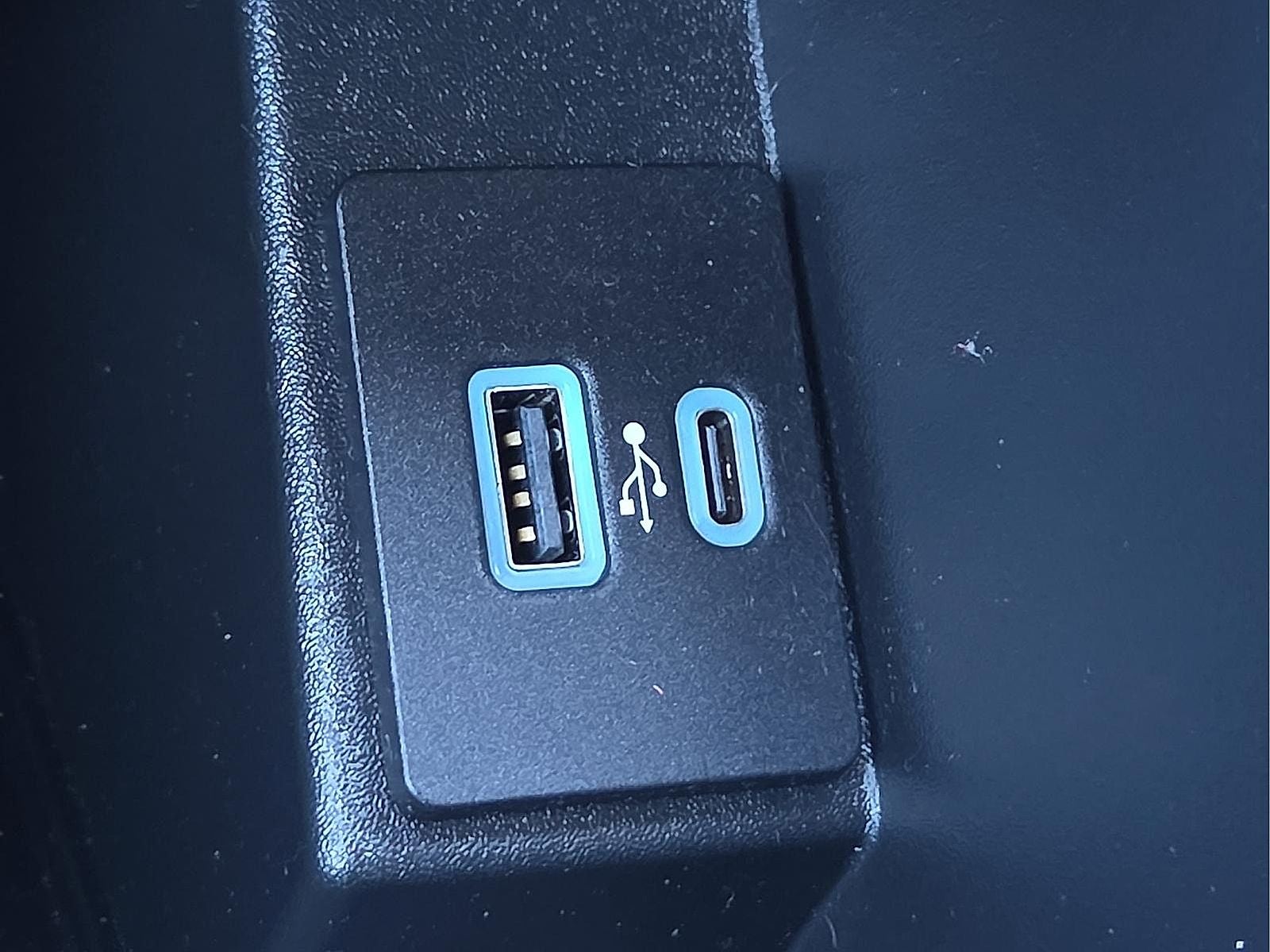 2021 Ford Edge ST Line