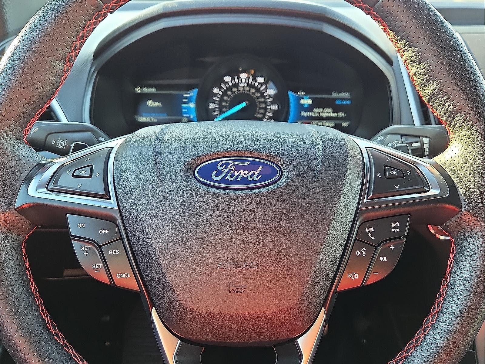 2024 Ford Edge ST Line