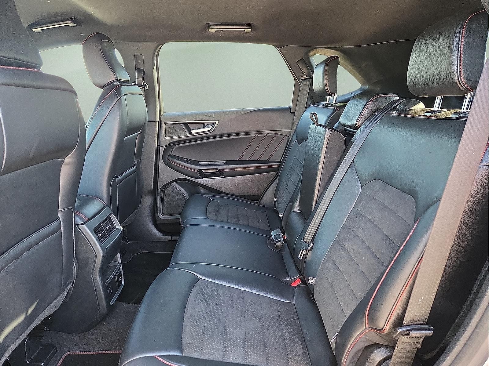 2024 Ford Edge ST Line
