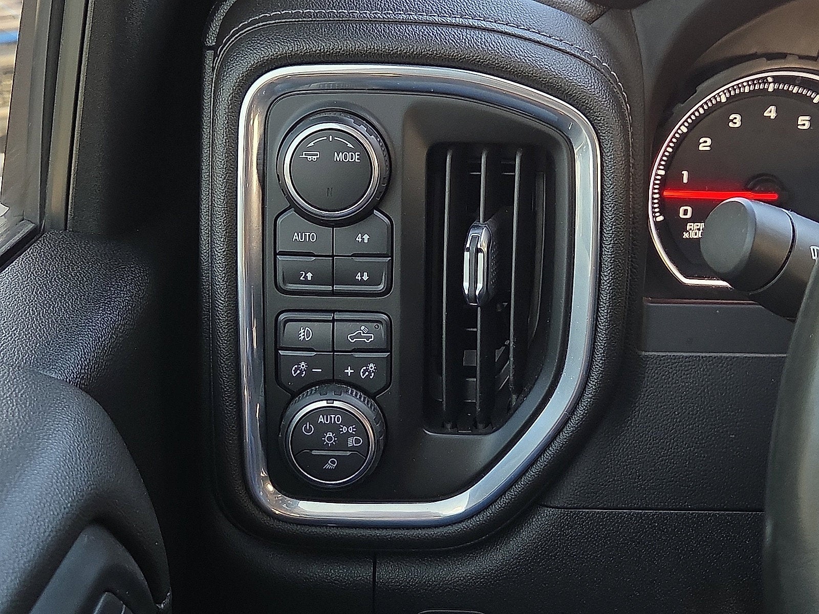 2023 Chevrolet Silverado 3500HD LT