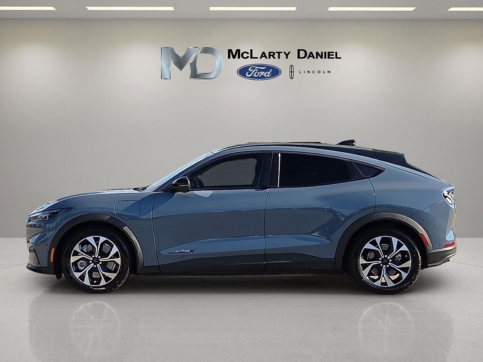 2024 Ford Mustang Mach-E Select