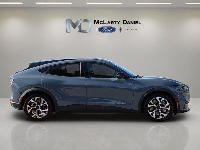 2024 Ford Mustang Mach-E Select