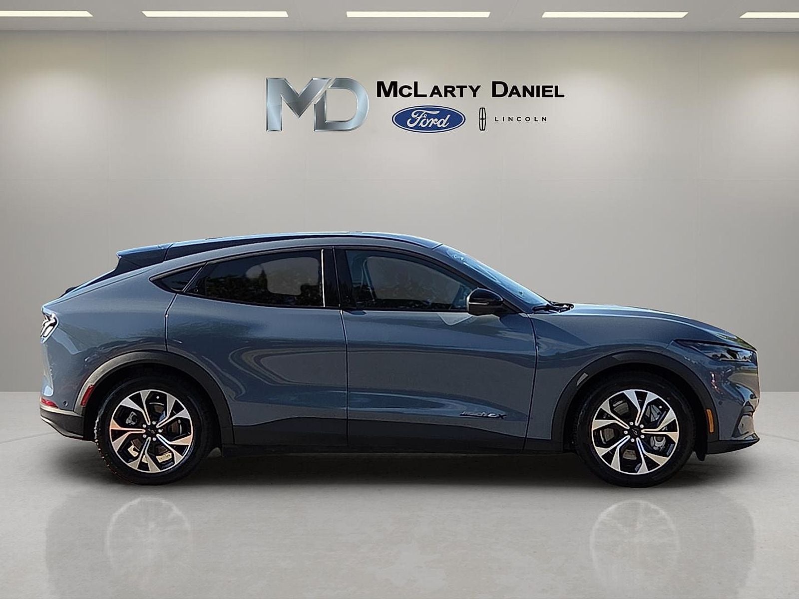 2024 Ford Mustang Mach-E Select
