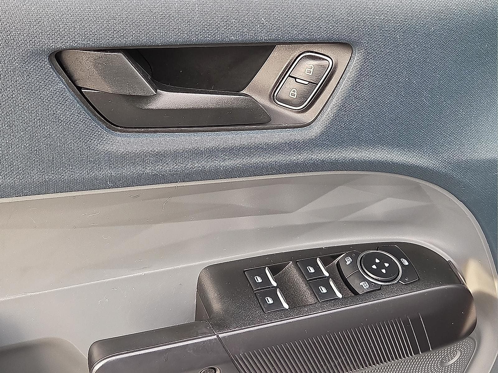 2023 Ford Maverick Lariat Tremor