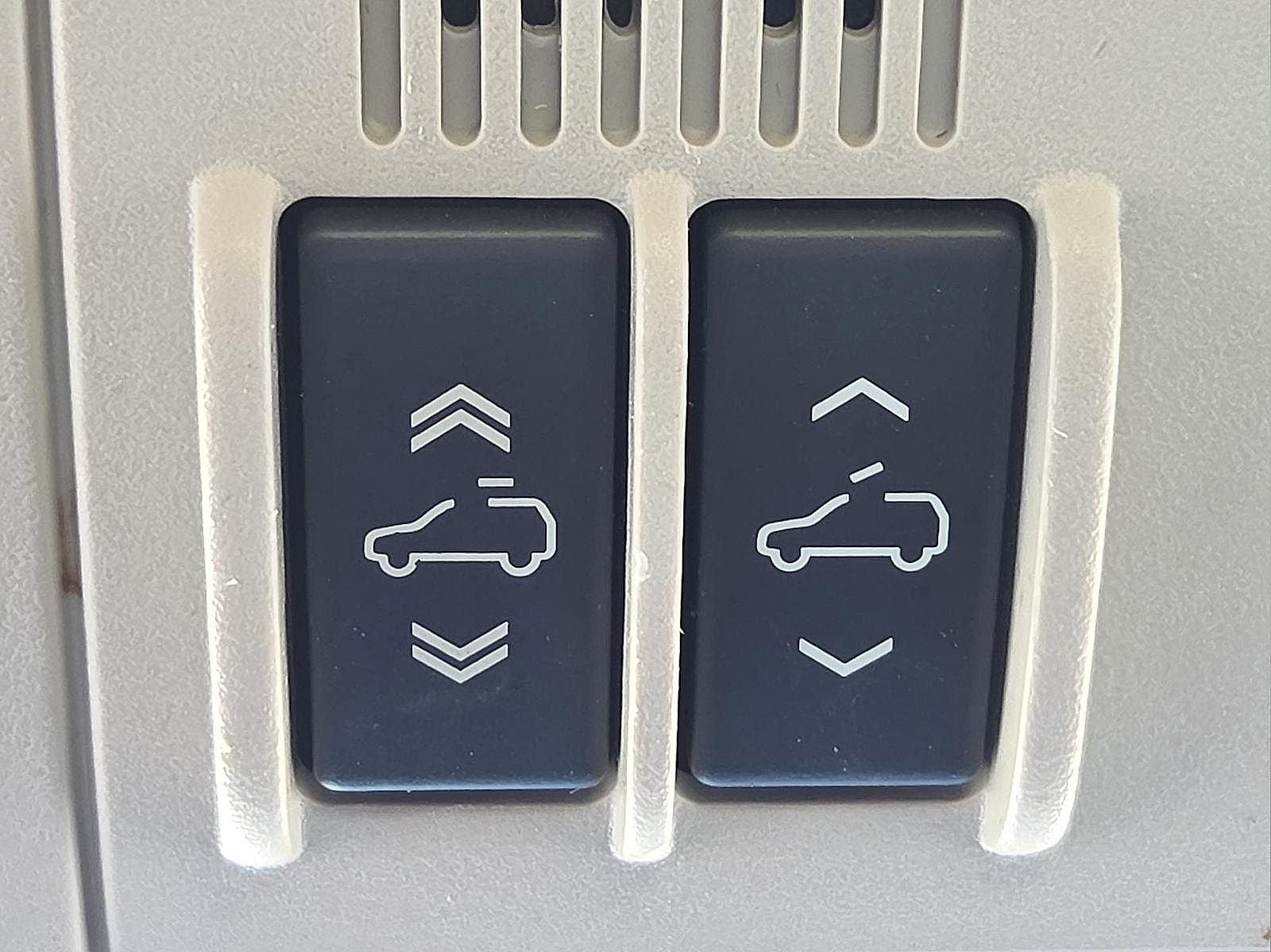 2012 Chevrolet Avalanche 1500 LTZ