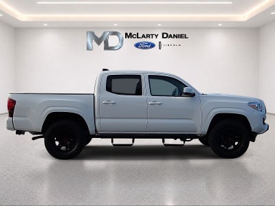 2022 Toyota Tacoma SR V6