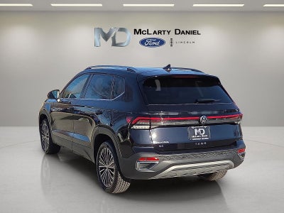 2025 Volkswagen Taos 1.5T SE