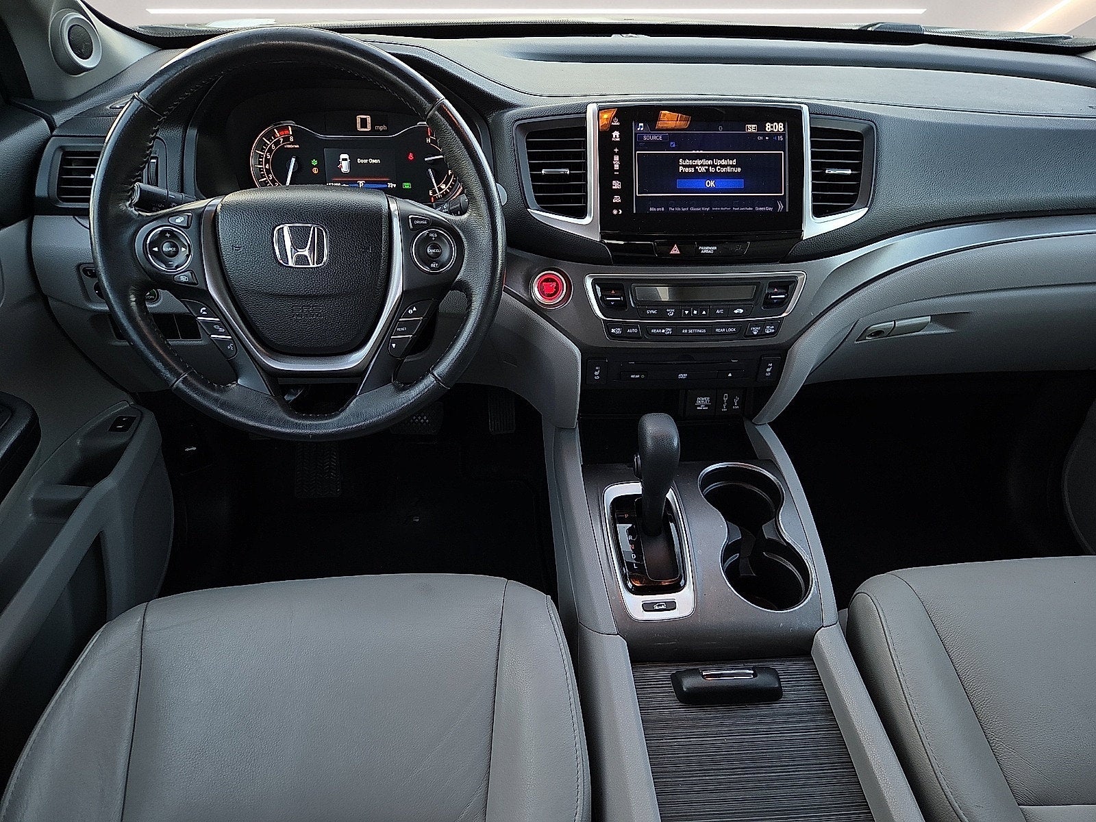 2017 Honda Pilot EX-L w/Rear Entertainment System