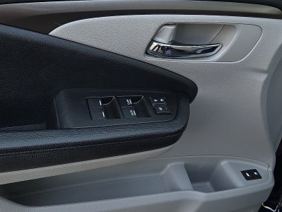 2017 Honda Pilot EX-L w/Rear Entertainment System