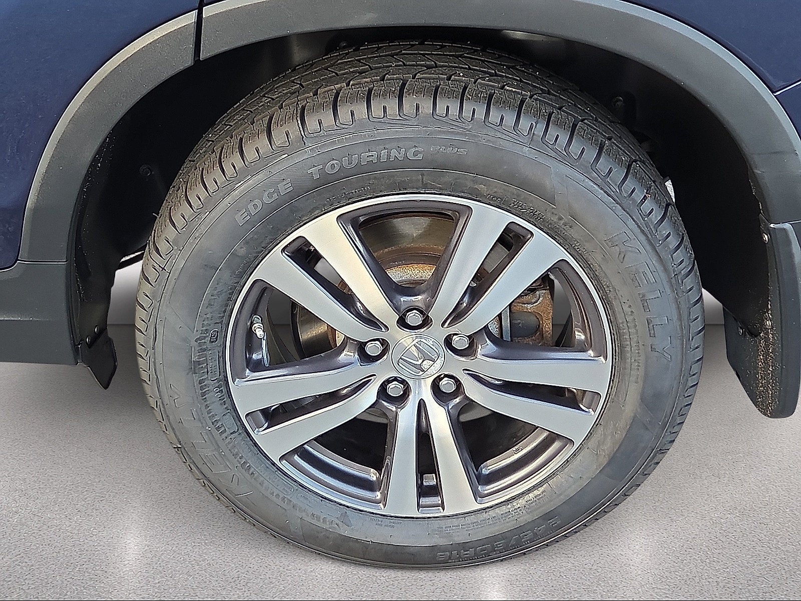 2017 Honda Pilot EX-L w/Rear Entertainment System