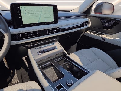 2027 Lincoln Aviator Premiere