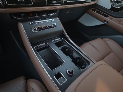 2027 Lincoln Aviator Reserve Premium