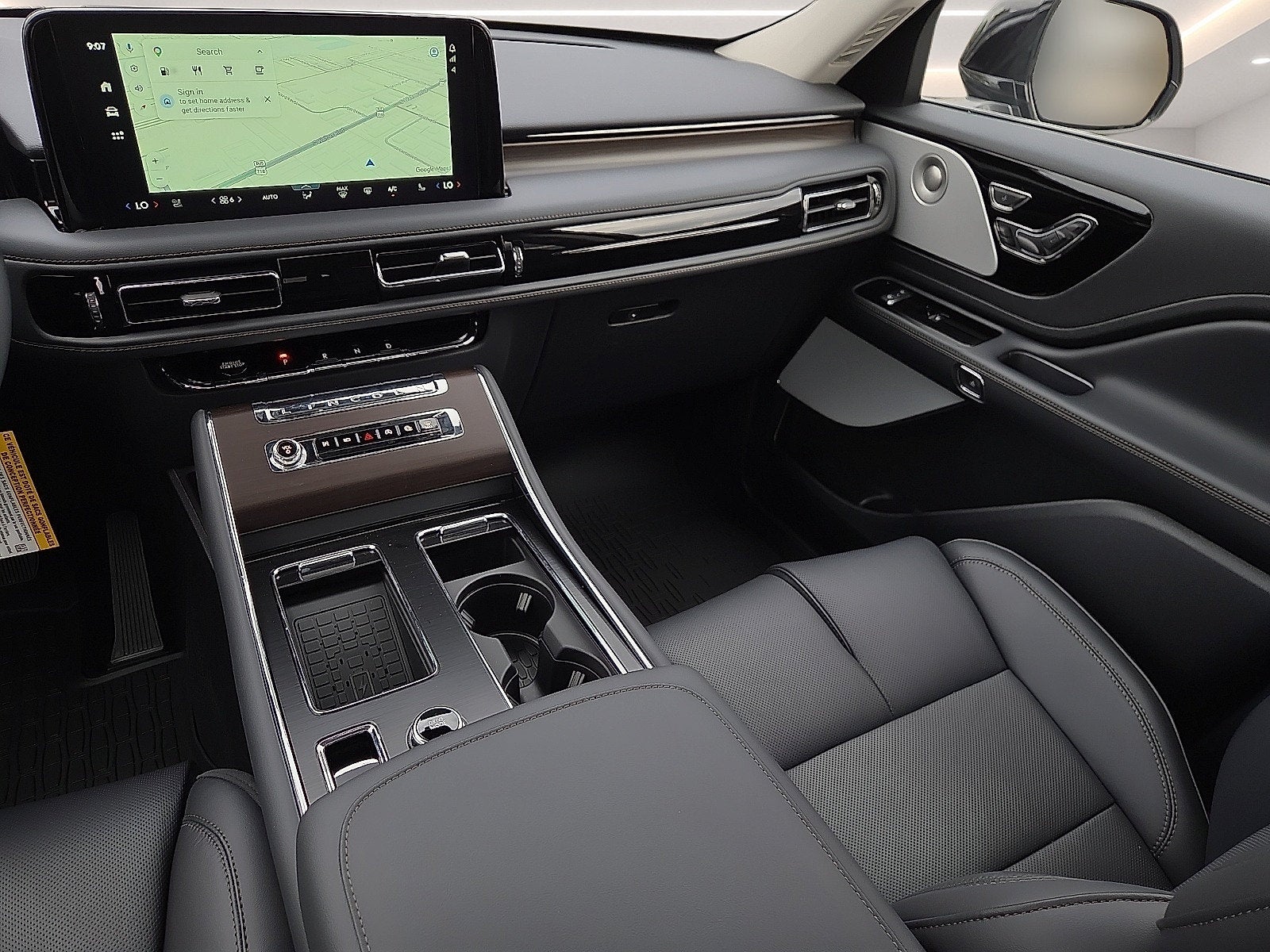 2027 Lincoln Aviator Reserve Premium