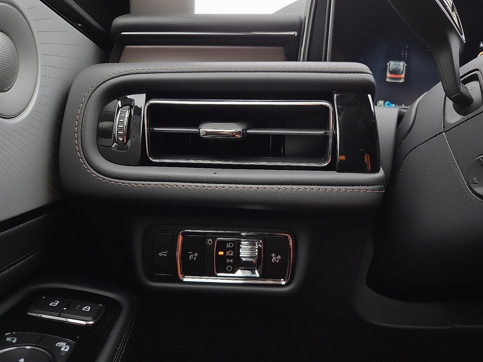 2027 Lincoln Aviator Reserve Premium