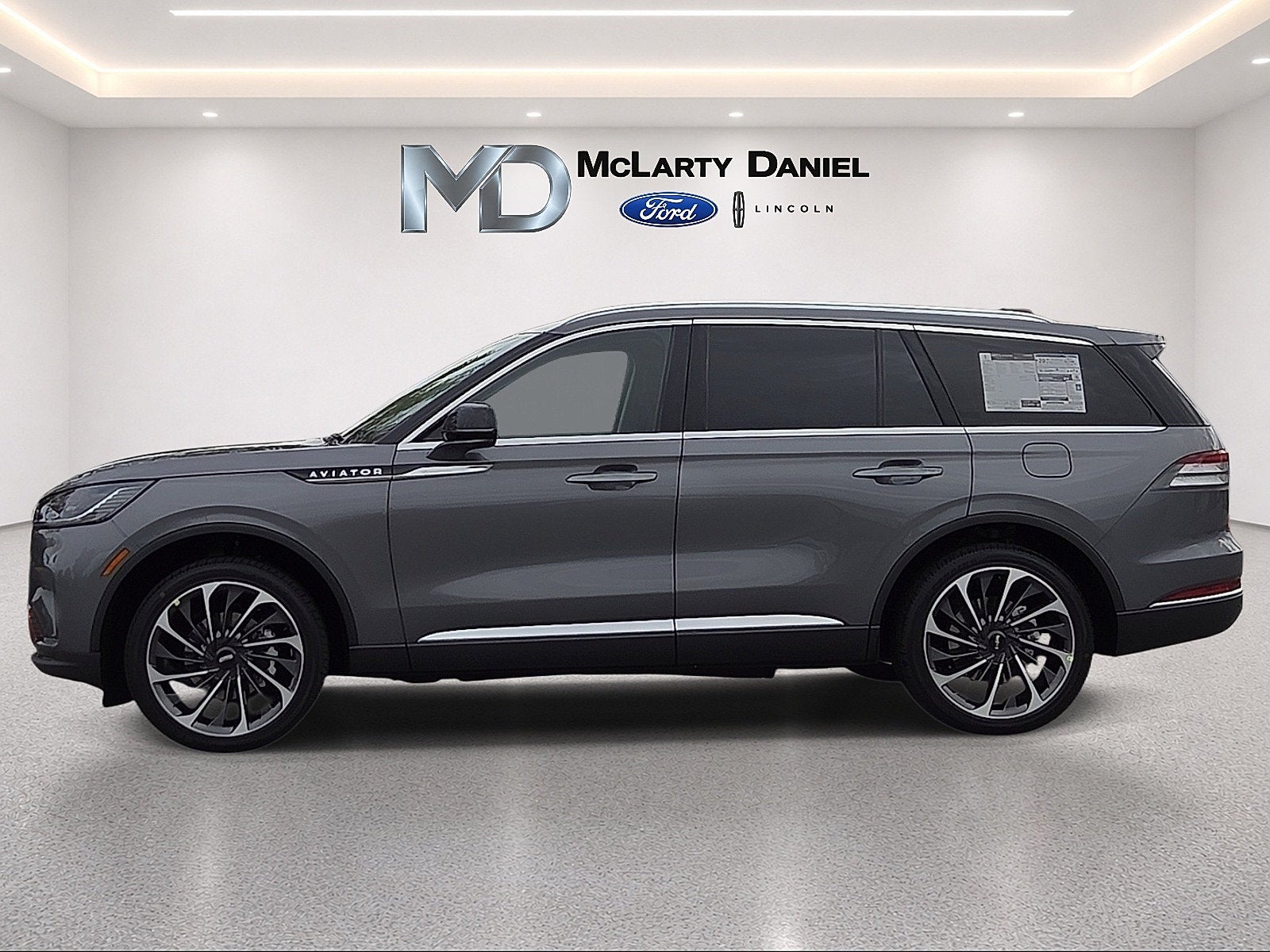 2027 Lincoln Aviator Reserve Premium