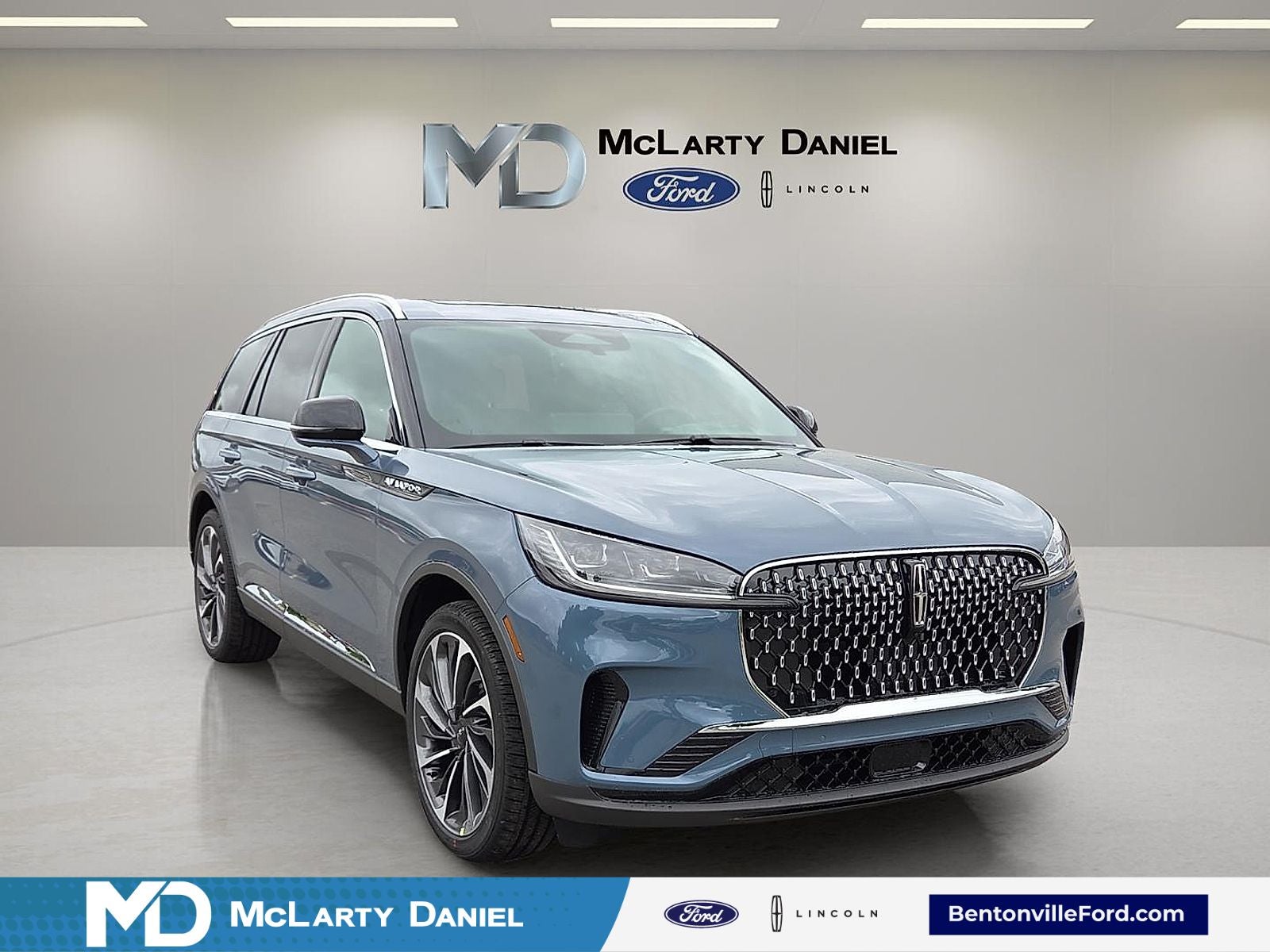2026 Lincoln Aviator Reserve AWD's photo