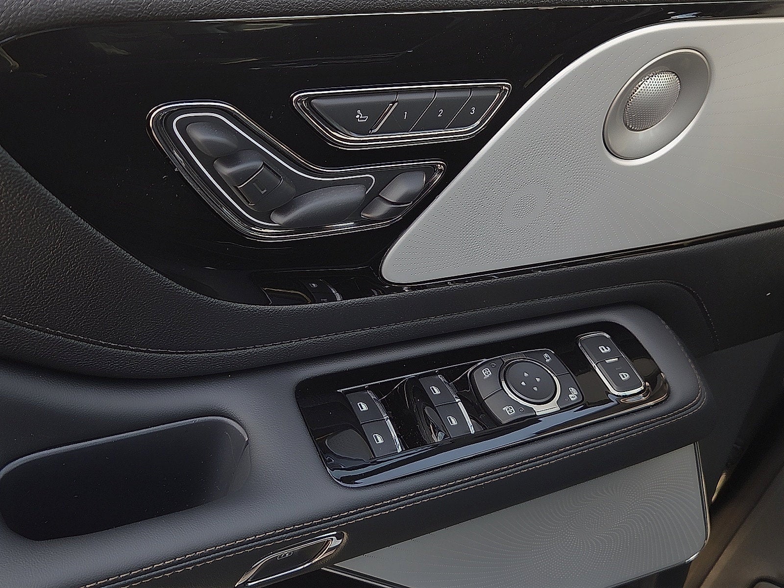 2027 Lincoln Aviator Reserve Premium