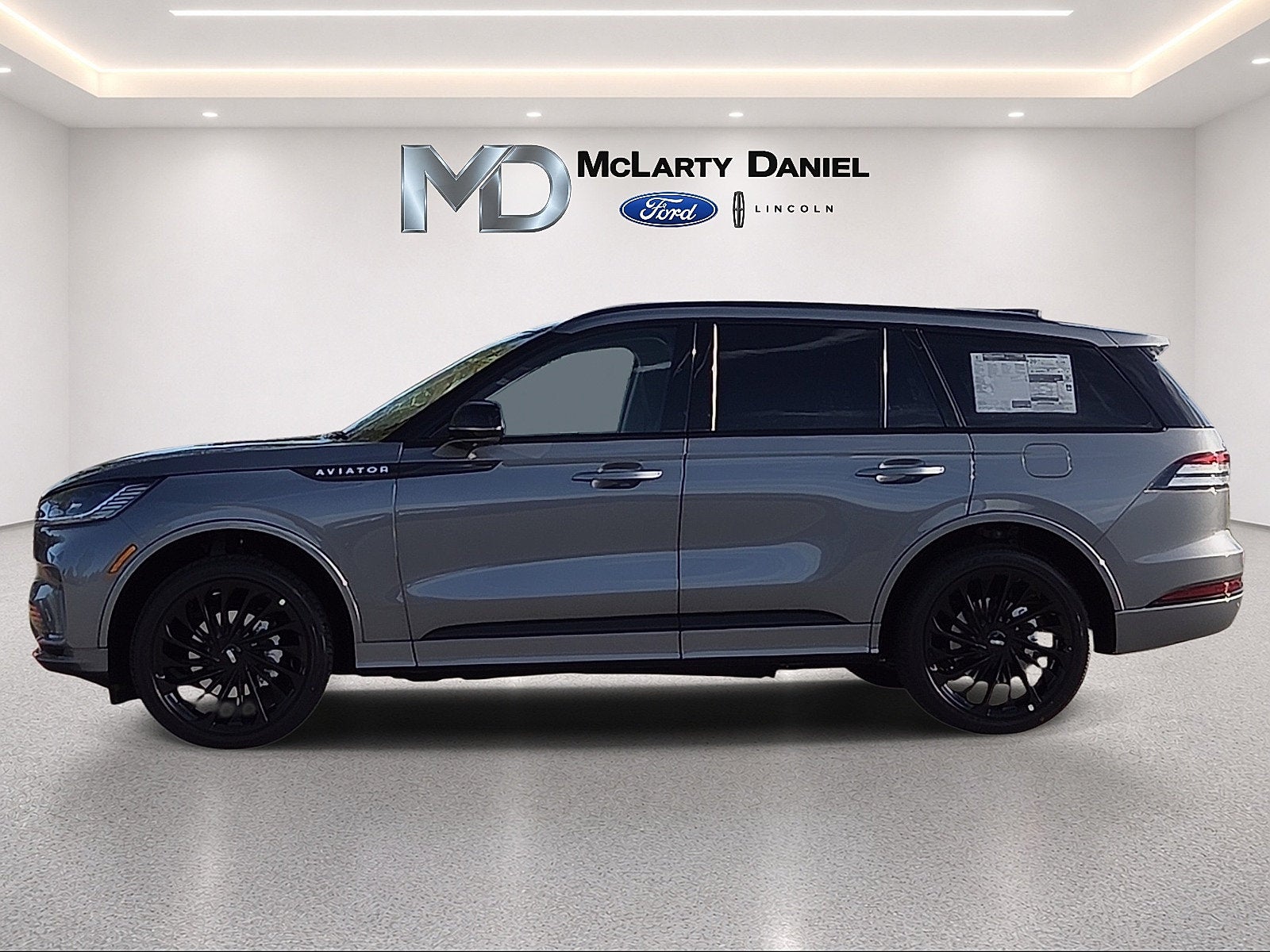 2027 Lincoln Aviator Reserve Premium