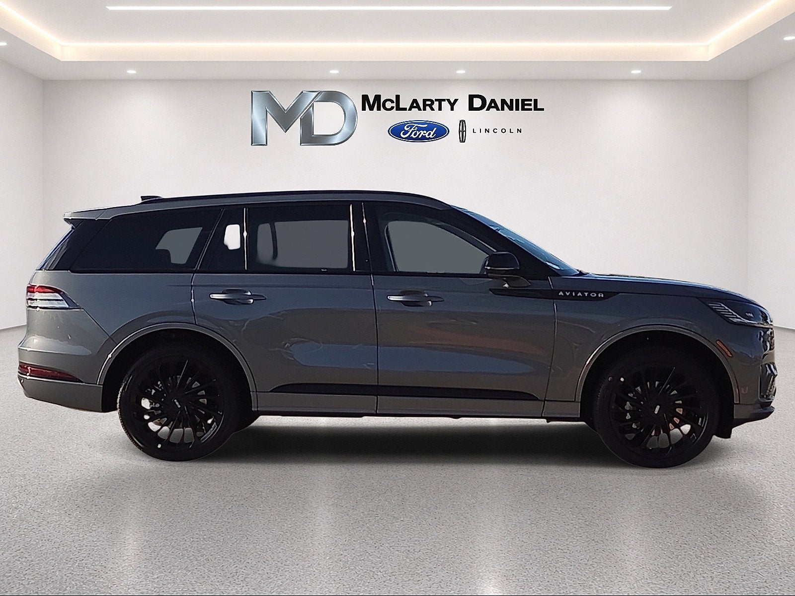 2027 Lincoln Aviator Reserve Premium