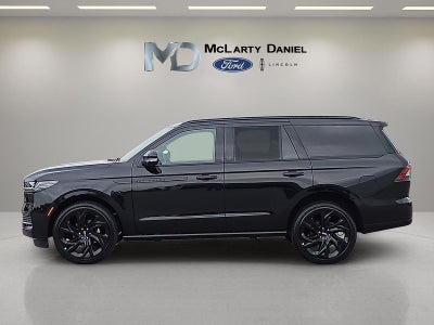 2027 Lincoln Navigator Reserve