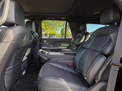 2027 Lincoln Navigator Reserve