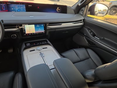 2027 Lincoln Navigator Reserve