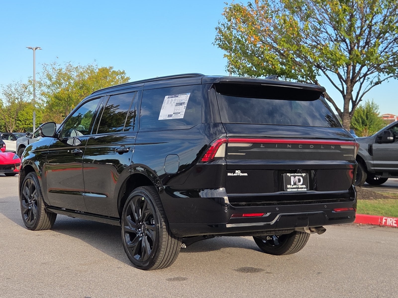 2027 Lincoln Navigator Reserve