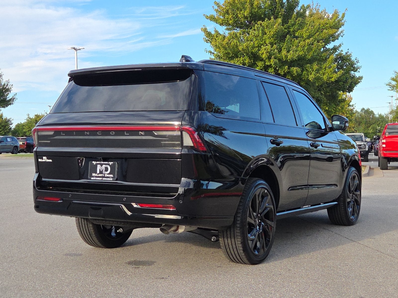 2027 Lincoln Navigator Reserve